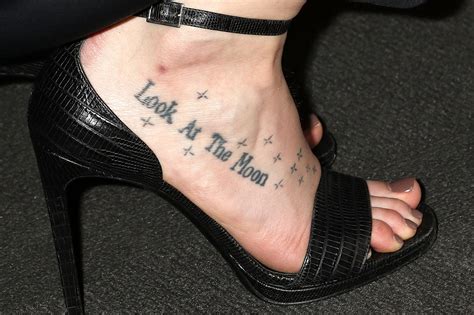 dakota johnson tattoos